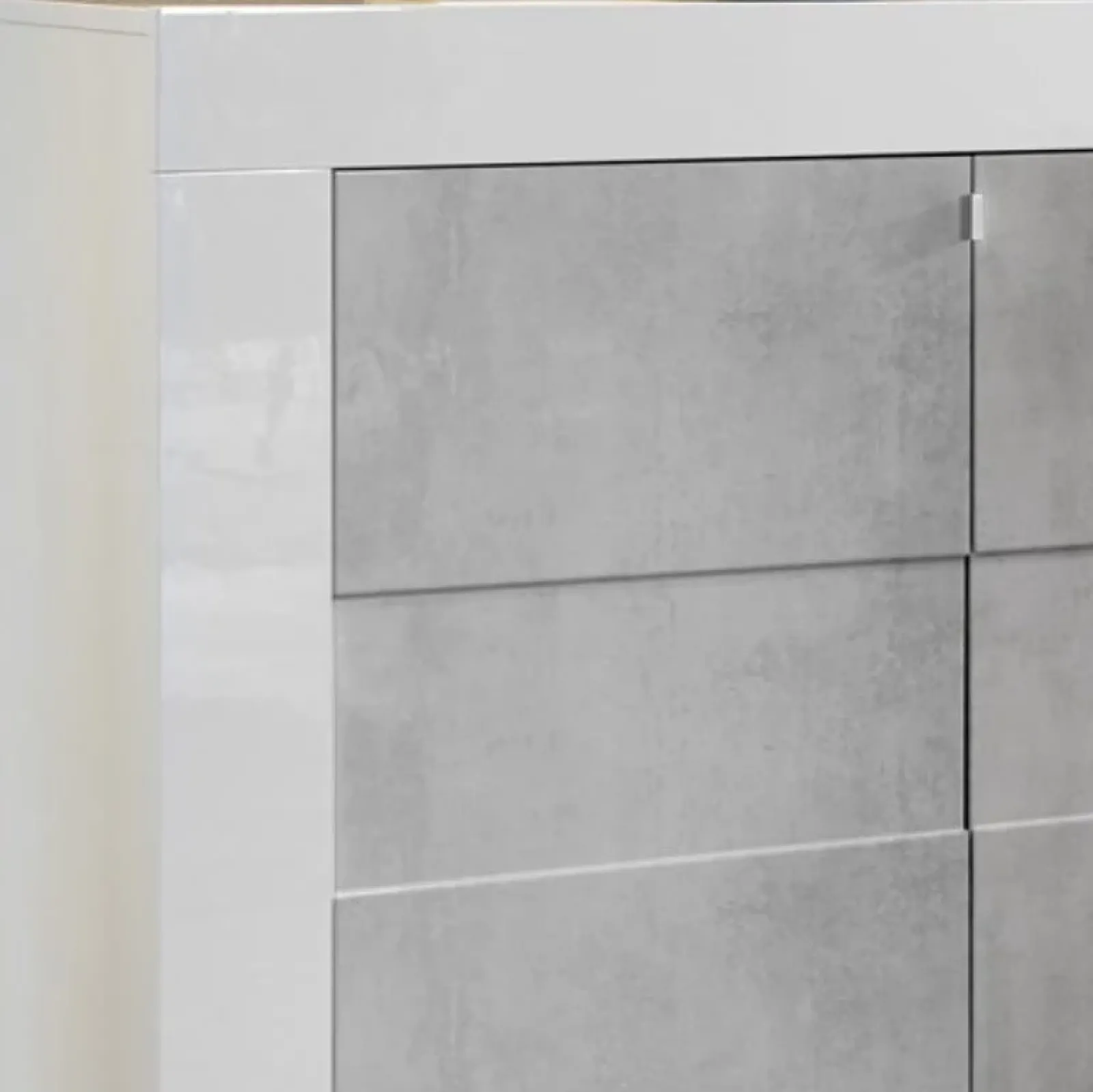 Garnero Arredamenti Credenze Moderne|Madie Moderne-Credenza 138x84h cm 3 ante moderna bianco lucido cemento Easy