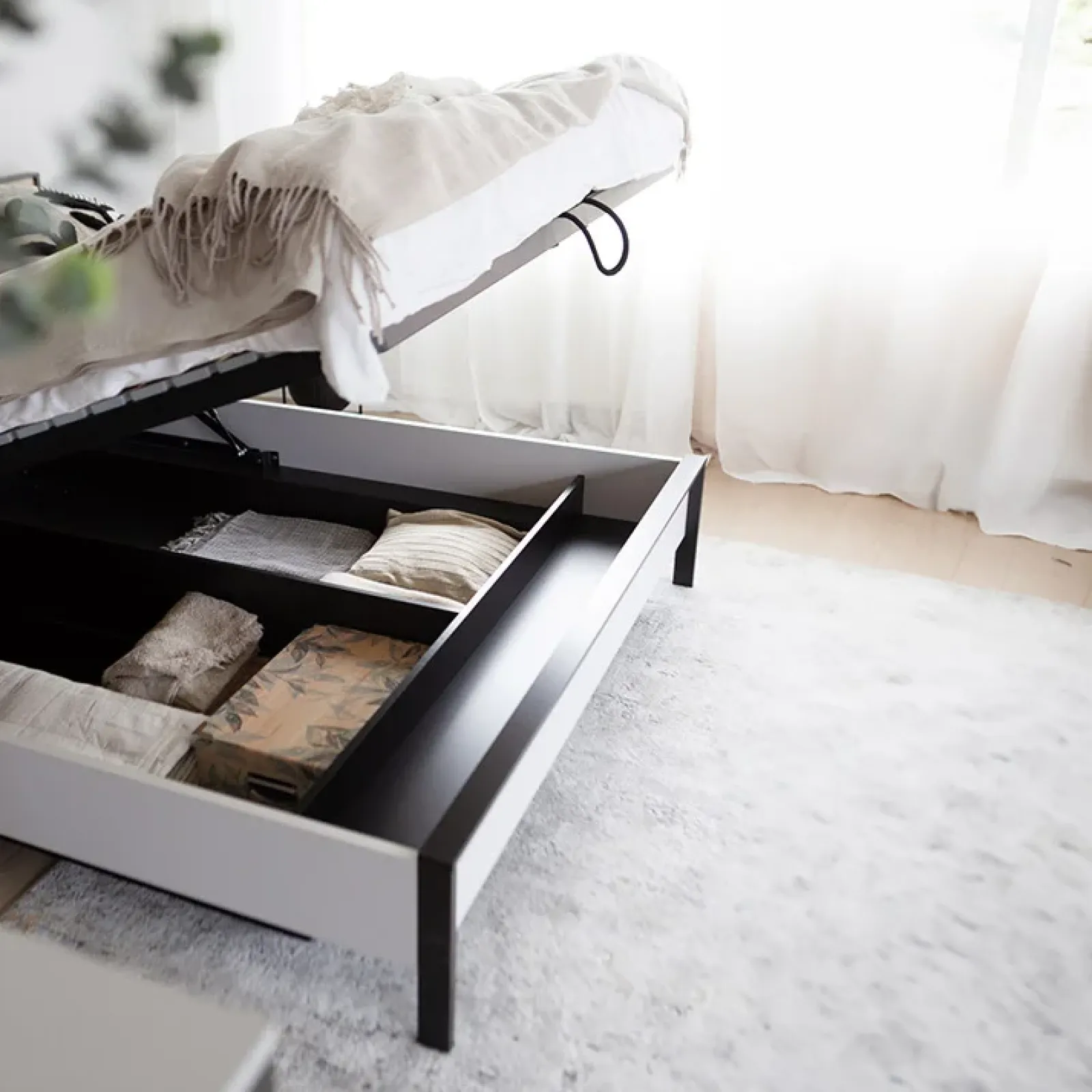 Garnero Arredamenti Letti Oversize-Letto oversize contenitore 180x200cm con LED e presa USB-C grigio nero rovere Luna