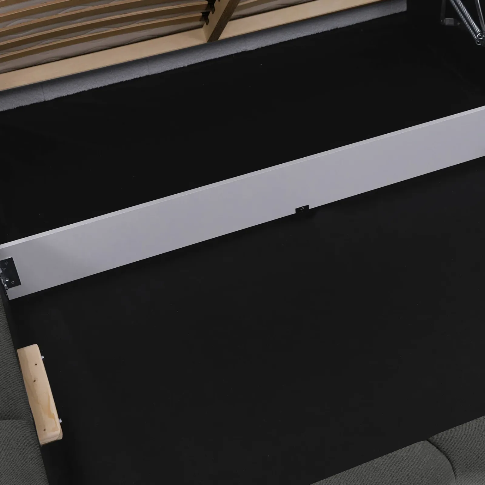 Garnero Arredamenti Letti Oversize-Letto oversize 180x200cm con rete contenitore imbottito grigio scuro Aluna Tessuto Kronos Grigio Scuro