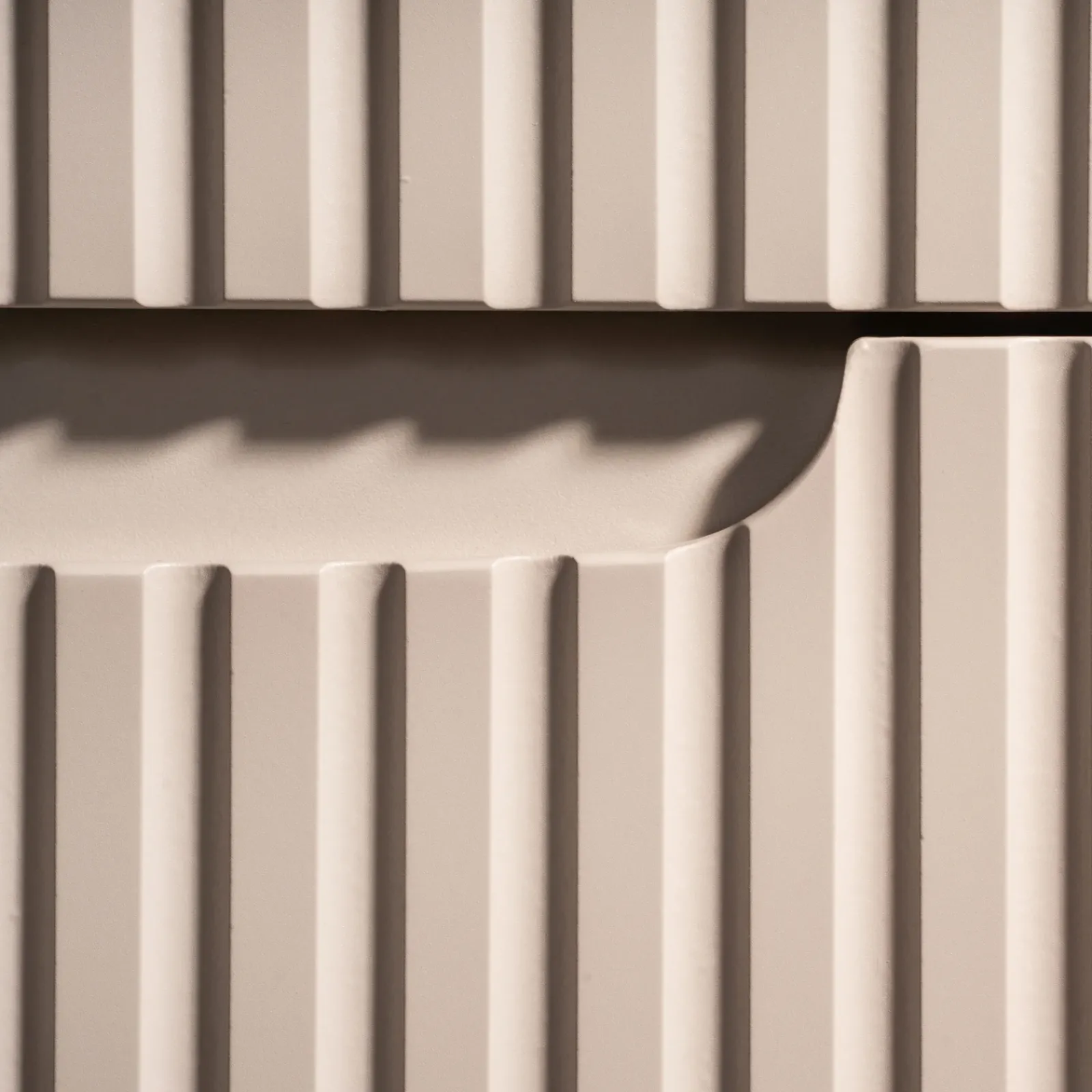 Garnero Arredamenti Mobile Bagno Sospeso-Mobile bagno sospeso cannettato 80cm con lavabo e colonna bianco Cleany Beige