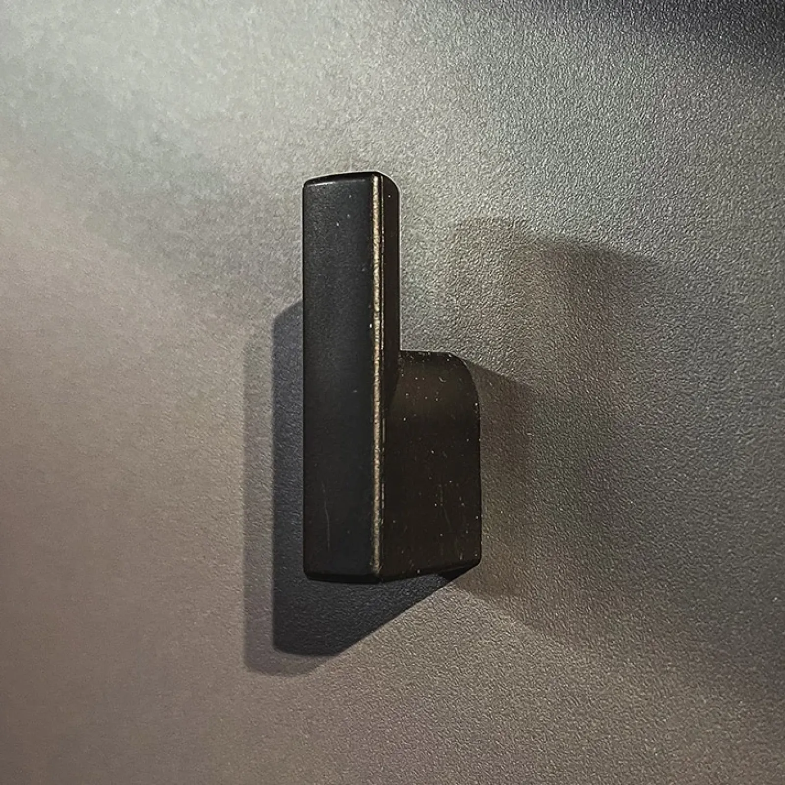 Garnero Arredamenti Mobili Ingresso Appendiabiti|Mobili Ingresso-Mobile ingresso 90x203h cm moderno rovere antracite stampa a righe Arizona Gihome® Antracite - Rovere