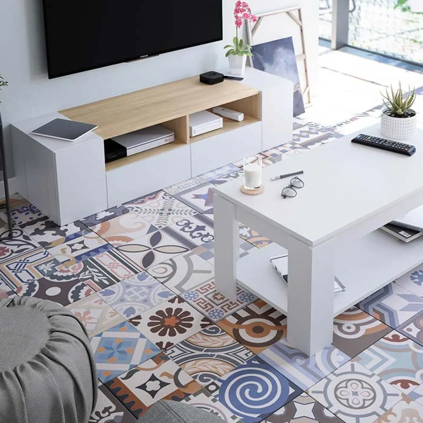 Garnero Arredamenti Mobile Tv Basso|Mobili Tv Moderni-Mobile porta TV 138x36h cm 4 ante soggiorno bianco opaco rovere Ted