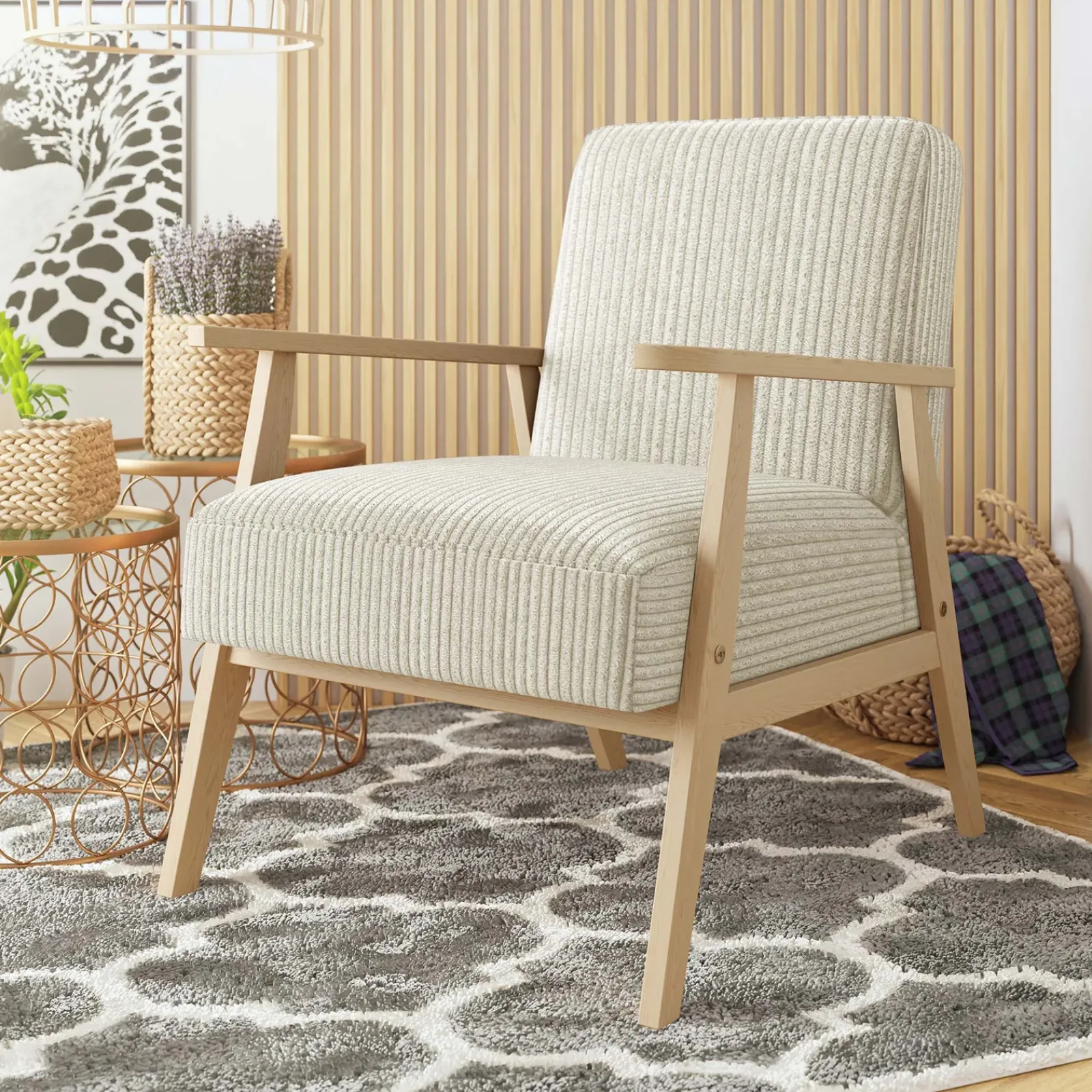 Garnero Arredamenti Poltroncine Imbottite-Poltrona imbottita design moderna beige Luana