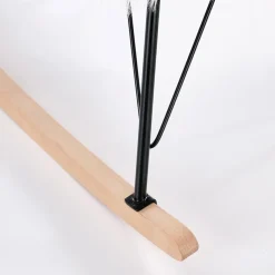 Garnero Arredamenti Poltrone Design|Poltrone Sala D'attesa-Poltrona sedia a dondolo design pelliccia bianco crema struttura legno metallo Winnipeg