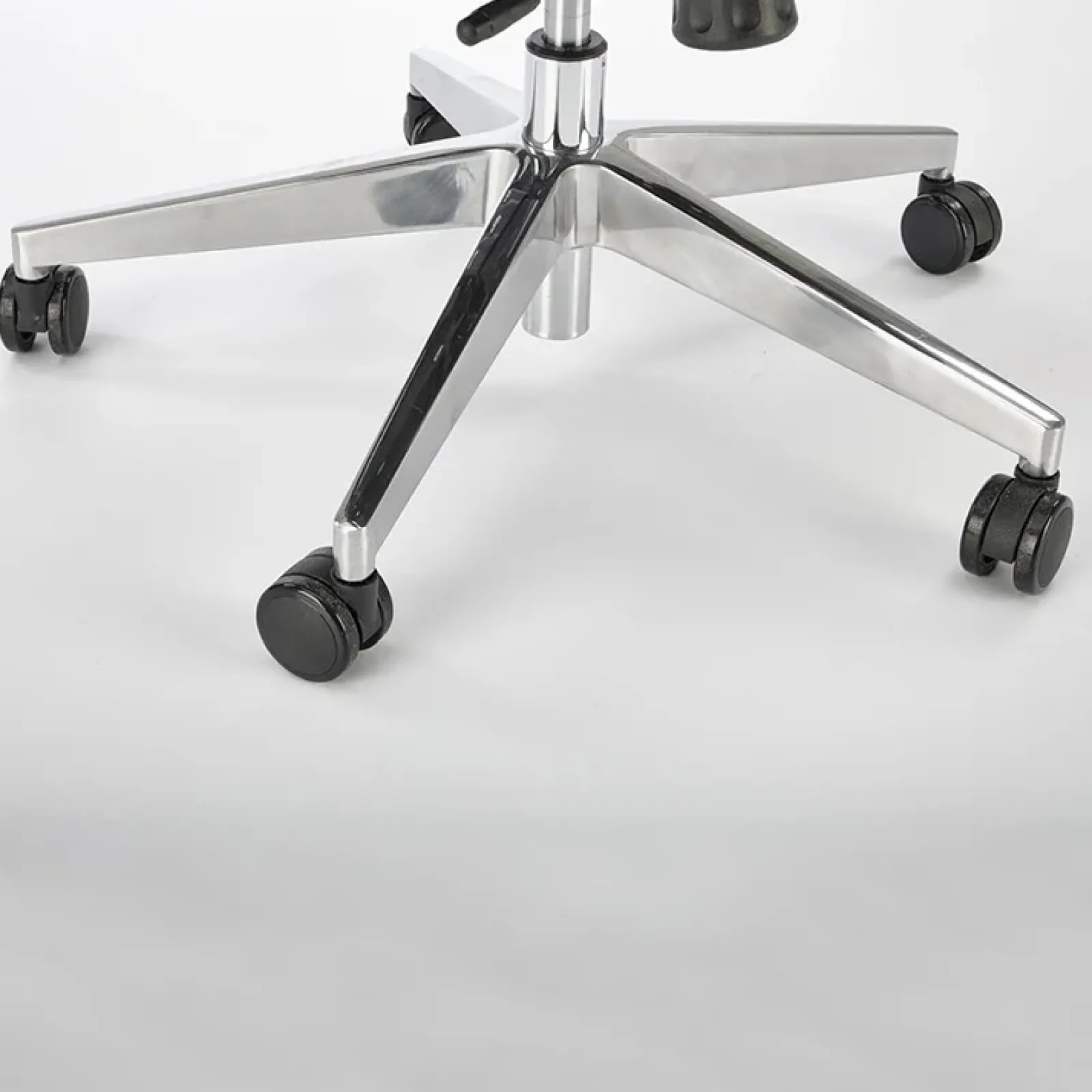 Garnero Arredamenti Sedie Da Ufficio|Sedie Scrivania Ufficio-Sedia gaming con ruote regolabile in tessuto nero Riccardi