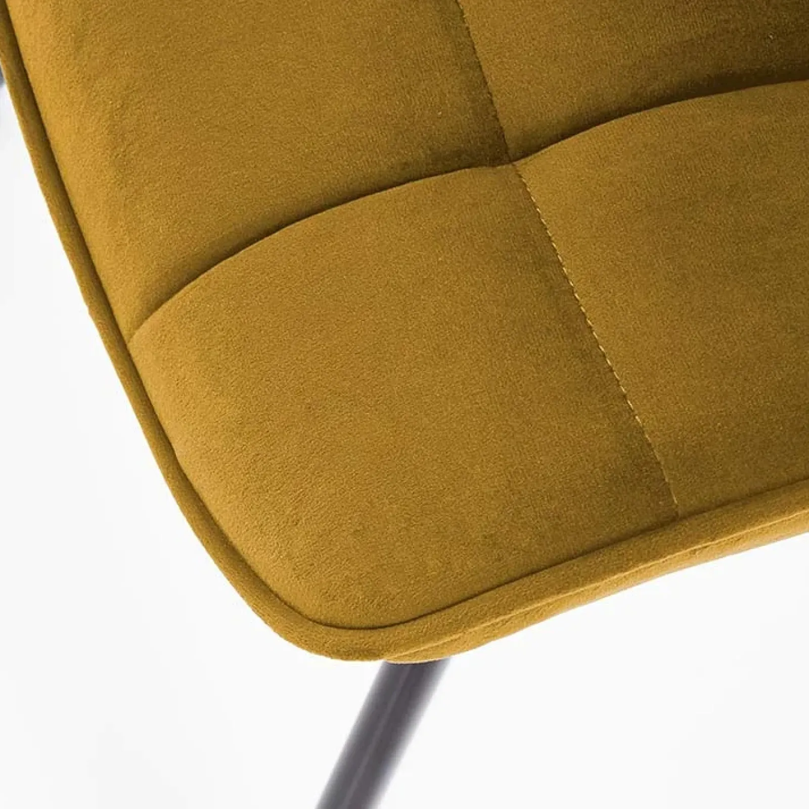 Garnero Arredamenti Sedie In Tessuto-Sedia imbottita in velluto nero industrial Tessa Senape