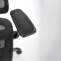 Garnero Arredamenti Sedie Da Ufficio|Sedie Scrivania Ufficio-Sedia ufficio con ruote regolabile in tessuto nero Ferarra